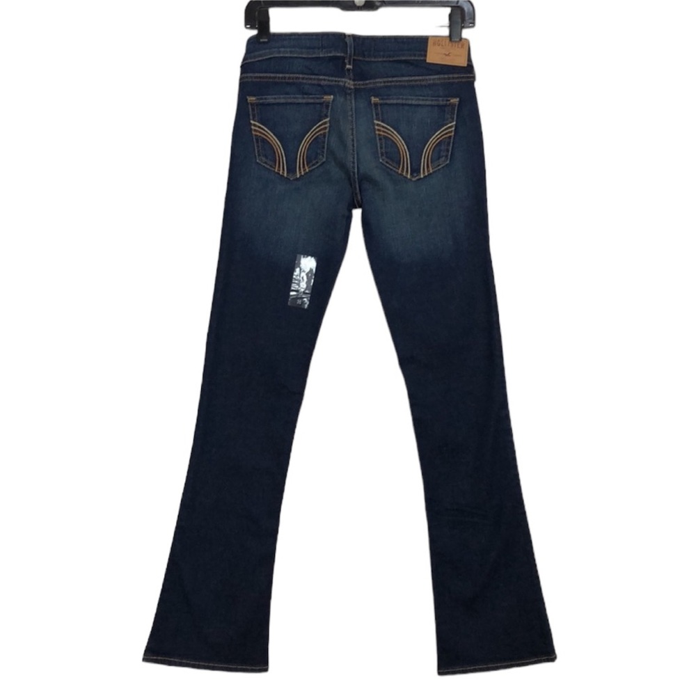 Hollister Boot Cut  Blue Jeans Waist: 26 Length: 31